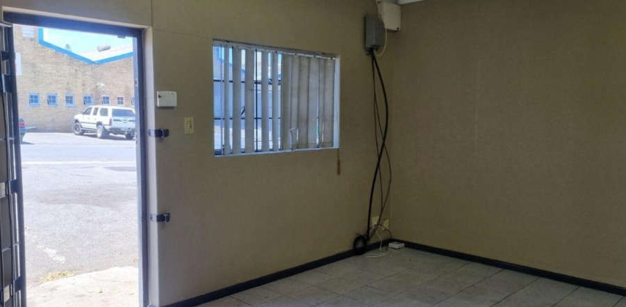 To Let commercial Property for Rent in Parow East Western Cape